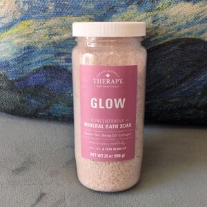 Strawberry Hemp Mineral Bath Soak